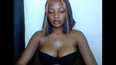 Snapshot of pussyxwetx chatting on November 2025 08:30:01 PM pussyxwetx online show from November 2025 08:30:01 PM