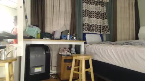 putiputi4u online show from December 2024 03:42:01 AM