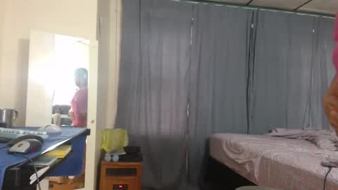 putiputi4u online show from March 2026 09:40:02 PM