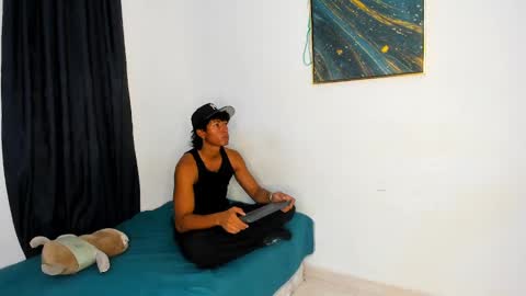pyke_cum online show from January 2025 04:37:01 AM