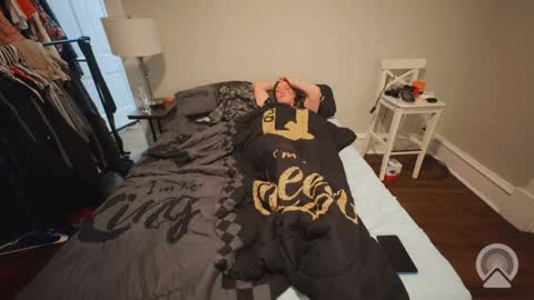 qbizzle3 online show from May 2026 05:46:02 AM