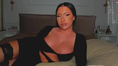 Snapshot of qsstess chatting on September 2025 11:39:02 PM Ana online show from September 2025 11:39:02 PM