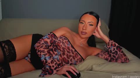 Snapshot of qsstess chatting on October 2025 09:39:02 PM Ana online show from October 2025 09:39:02 PM