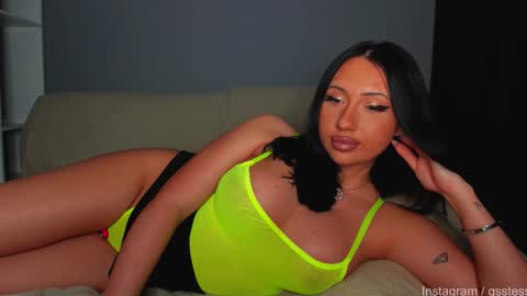 Snapshot of qsstess chatting on October 2025 09:16:02 PM Ana online show from October 2025 09:16:02 PM