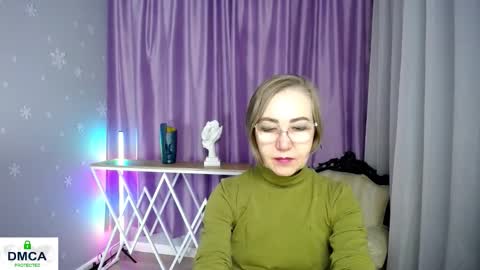 Snapshot of queen_a_n_i chatting on November 2025 08:57:02 AM A N I Ill be here on December 1st online show from November 2025 08:57:02 AM