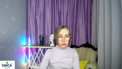 Snapshot of queen_a_n_i chatting on November 2025 10:26:02 AM A N I Ill be here on December 1st online show from November 2025 10:26:02 AM