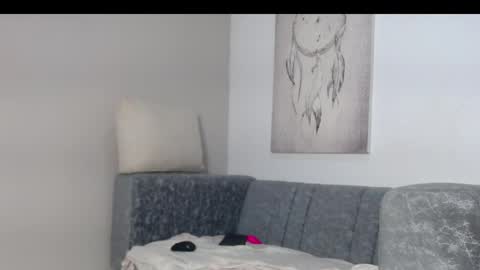 Snapshot of queen_adhara chatting on May 2026 12:55:02 PM ANTONELLA online show from May 2026 12:55:02 PM