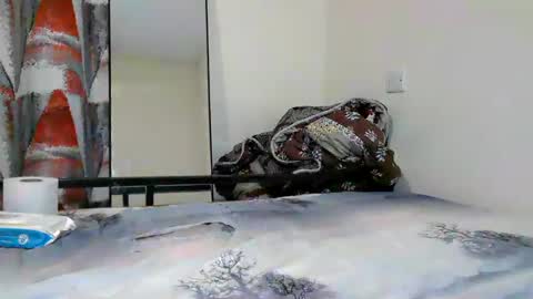 queen_asha online show from July 2026 06:20:01 PM