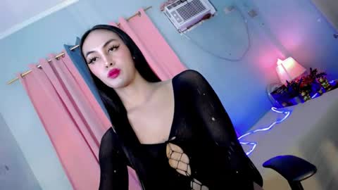 queen_danaya online show from July 2026 07:44:01 AM