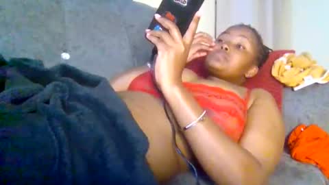 queen_doli online show from May 2026 11:12:03 PM