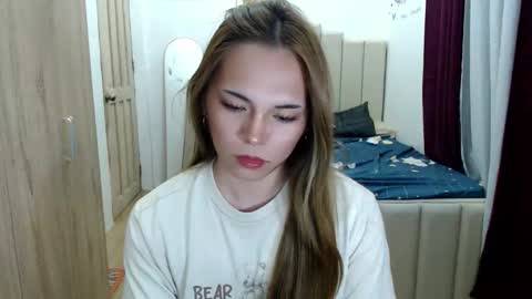 Snapshot of queen_heart0 chatting on March 2026 02:24:01 PM shawny online show from March 2026 02:24:01 PM