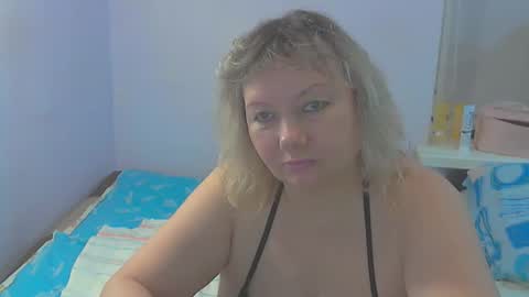 queen_jane8 online show from November 2025 04:51:01 PM