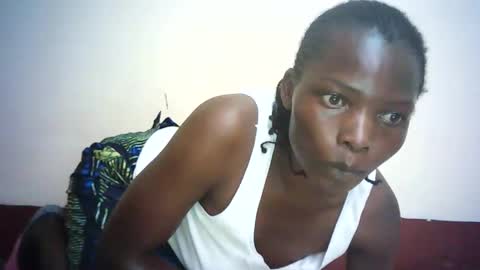 Snapshot of queen_joan chatting on February 2025 02:13:02 PM queen_joan online show from February 2025 02:13:02 PM