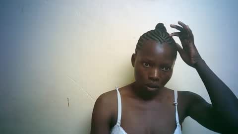 Snapshot of queen_joan chatting on February 2025 10:09:02 AM queen_joan online show from February 2025 10:09:02 AM