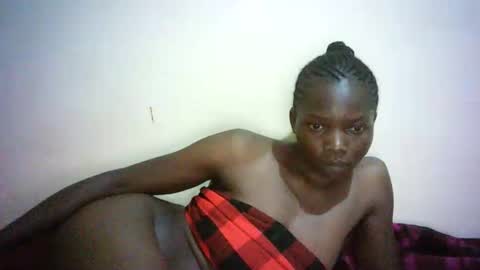 Snapshot of queen_joan chatting on February 2025 07:12:02 PM queen_joan online show from February 2025 07:12:02 PM