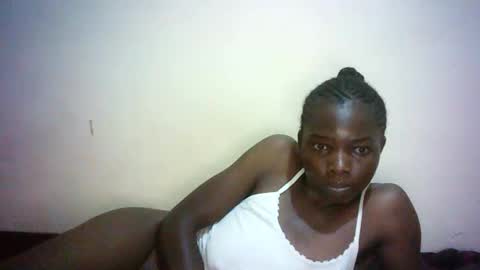 Snapshot of queen_joan chatting on February 2025 06:44:01 PM queen_joan online show from February 2025 06:44:01 PM
