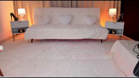 Snapshot of queen_of_deepthroat chatting on December 2024 04:57:01 AM queen_of_deepthroat online show from December 2024 04:57:01 AM