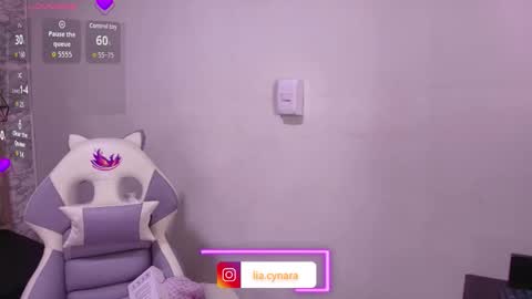 Snapshot of queen_perla_ chatting on November 2025 11:21:02 AM online show from November 2025 11:21:02 AM