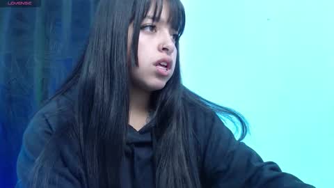 Snapshot of queen_salomme chatting on October 2025 12:03:02 PM queen_salomme online show from October 2025 12:03:02 PM