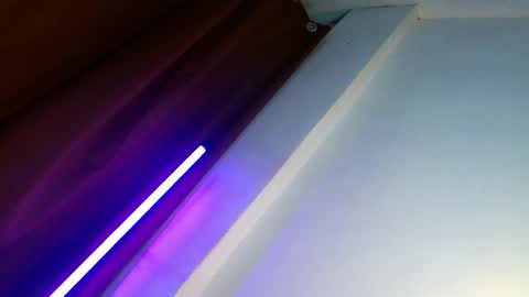 CALL ME YOUR QUEEN AIVY1 online show from March 2025 04:21:01 AM