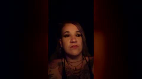 Snapshot of queenb1126 chatting on June 2026 03:26:01 AM queenb1126 online show from June 2026 03:26:01 AM