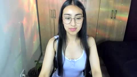 Snapshot of queenbyte_18 chatting on February 2026 03:15:02 AM queenbyte_18 online show from February 2026 03:15:02 AM