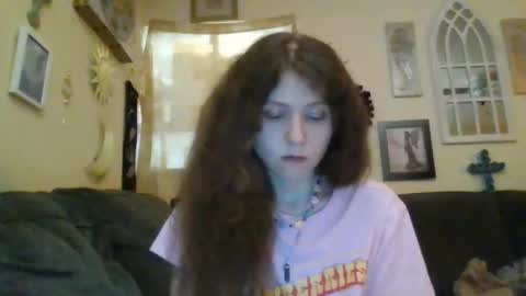 Snapshot of queencrimsonlvx chatting on May 2026 03:57:02 AM queencrimsonlvx online show from May 2026 03:57:02 AM