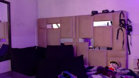 QUEENJEENN online show from March 2026 05:34:01 AM