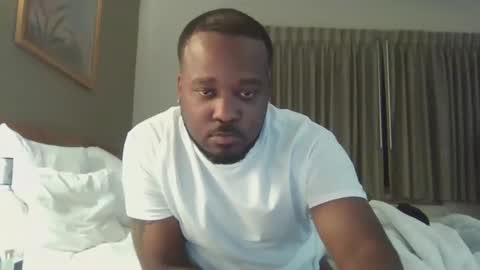 Snapshot of queenking55 chatting on October 2025 09:52:02 AM Queen N King Fun Night online show from October 2025 09:52:02 AM