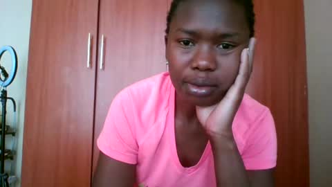 Snapshot of queenleona61 chatting on July 2026 09:26:01 AM queenleona61 online show from July 2026 09:26:01 AM