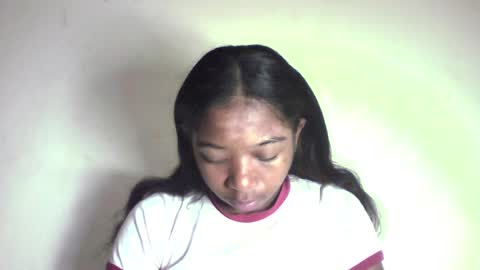 Snapshot of queennaya chatting on July 2026 05:23:02 AM queennaya online show from July 2026 05:23:02 AM