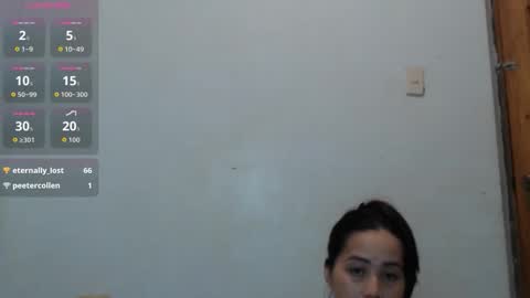 Snapshot of queennbbee chatting on June 2026 11:24:02 AM queennbbee online show from June 2026 11:24:02 AM