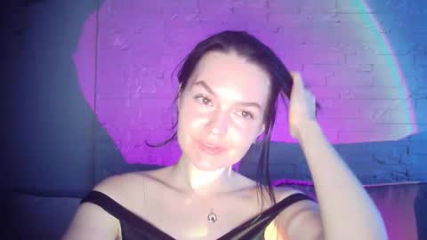 QueenOfModels online show from January 2026 02:12:02 PM