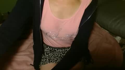 queenoftenderness online show from September 2025 07:41:01 PM