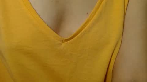 Snapshot of queenoftenderness chatting on June 2026 04:53:02 PM queenoftenderness online show from June 2026 04:53:02 PM