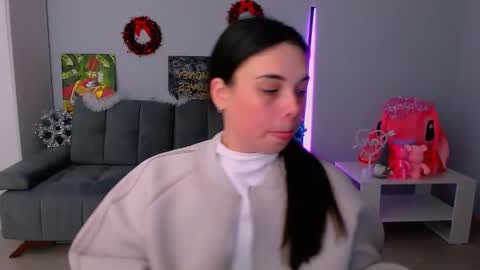 Snapshot of queenofthesense chatting on November 2025 10:08:02 AM Patricia online show from November 2025 10:08:02 AM