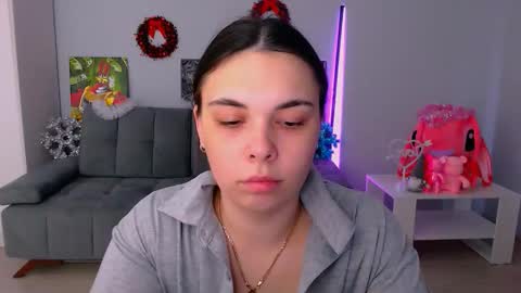 Snapshot of queenofthesense chatting on December 2025 10:09:02 AM Patricia online show from December 2025 10:09:02 AM