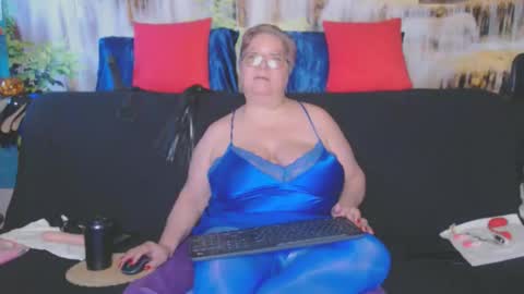 QueenPammy online show from November 2025 05:52:01 AM