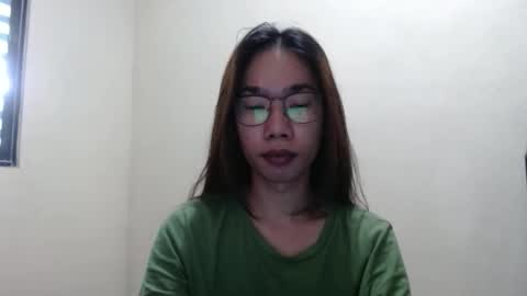 Snapshot of queenpaulaxx chatting on November 2025 03:40:02 AM Paula watson online show from November 2025 03:40:02 AM