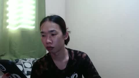 Snapshot of queenpaulaxx chatting on November 2025 06:24:02 AM Paula watson online show from November 2025 06:24:02 AM