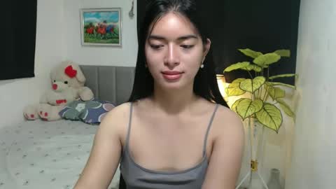Snapshot of queenpinay69 chatting on October 2025 02:58:02 PM QueenPinay69 online show from October 2025 02:58:02 PM