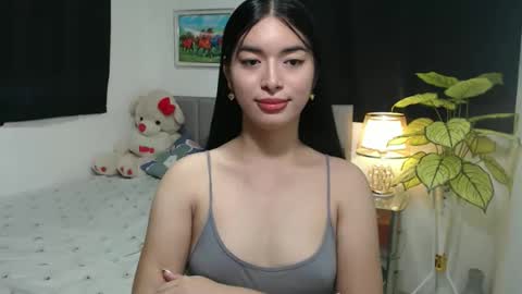 Snapshot of queenpinay69 chatting on October 2025 07:25:02 PM QueenPinay69 online show from October 2025 07:25:02 PM