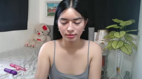 Snapshot of queenpinay69 chatting on October 2025 07:42:02 AM QueenPinay69 online show from October 2025 07:42:02 AM