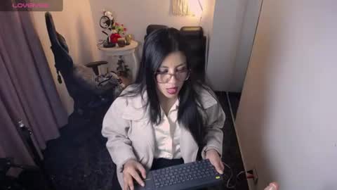queenrose94 online show from July 2026 09:43:01 PM