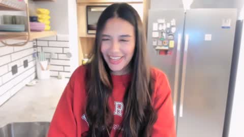 Snapshot of queenv66 chatting on February 2025 01:12:02 AM Val  -  online show from February 2025 01:12:02 AM