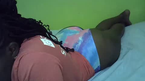 vallary online show from January 2025 12:45:02 PM