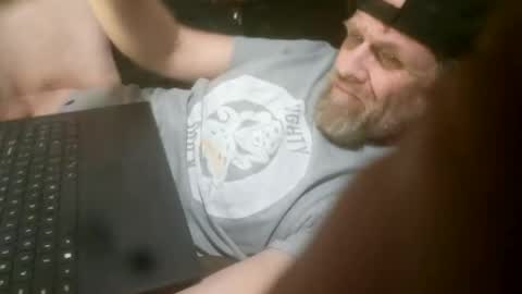 quitecool71 online show from March 2025 09:25:02 AM