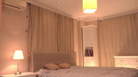 Snapshot of qwelbi chatting on November 2025 05:13:02 PM kiri online show from November 2025 05:13:02 PM