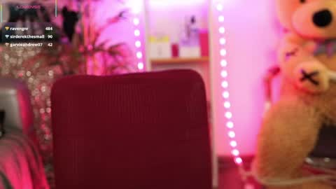 Nova Hollis online show from March 2026 04:13:02 AM