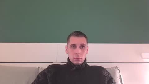 qwerty96cuck96 online show from December 2024 05:51:01 PM